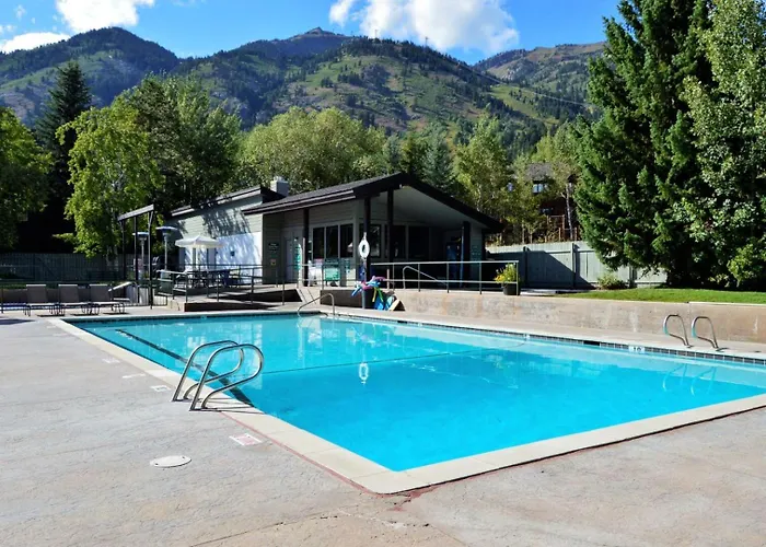 Rmr: Wind River 15 In * Teton Village