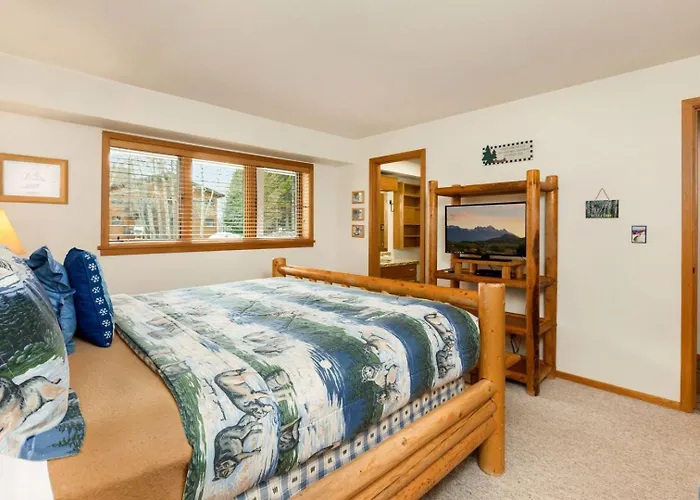 Villa Rmr: Wind River 15 In